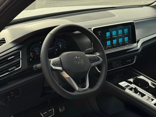 2026 Volkswagen Atlas Cross Sport 2.0T SEL Premium R-Line