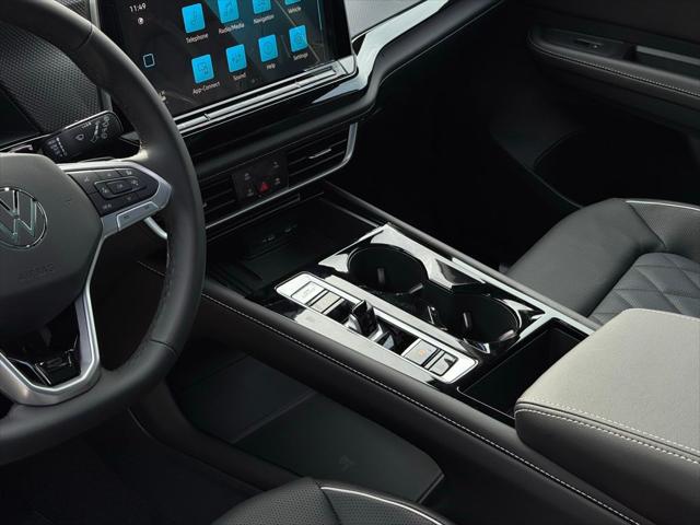 2026 Volkswagen Atlas Cross Sport 2.0T SEL Premium R-Line