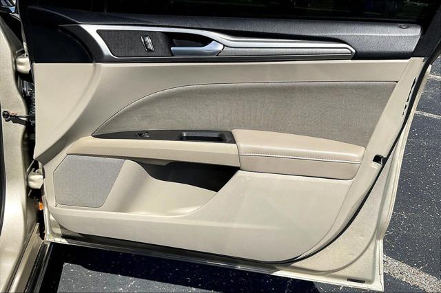 Used 2019 Ford Fusion Hybrid For Sale in Olive Branch, MS