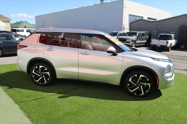 2022 Mitsubishi Outlander Unknown