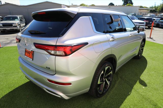 2022 Mitsubishi Outlander Unknown