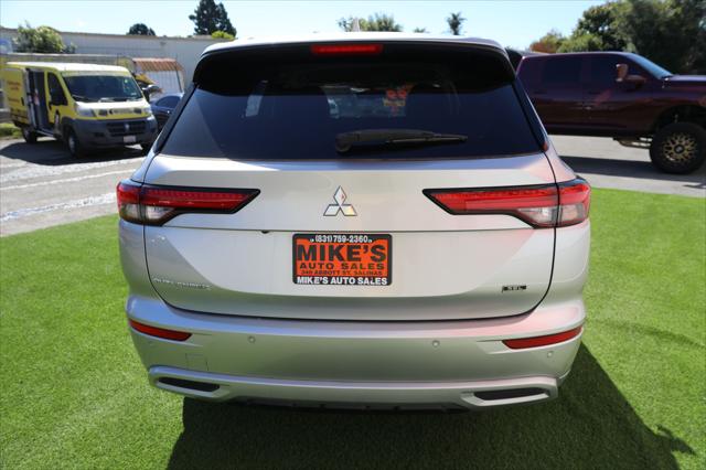 2022 Mitsubishi Outlander Unknown