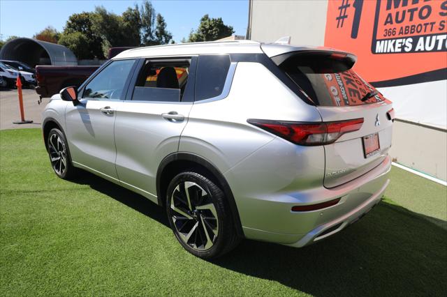 2022 Mitsubishi Outlander Unknown