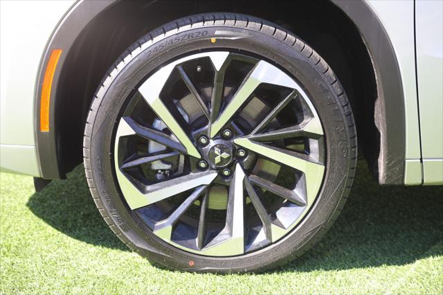 2022 Mitsubishi Outlander Unknown