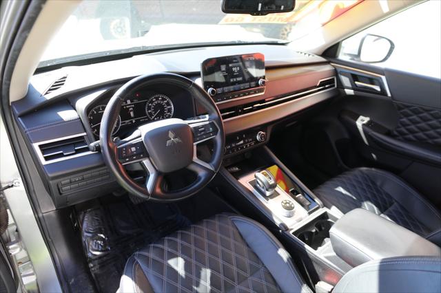 2022 Mitsubishi Outlander Unknown
