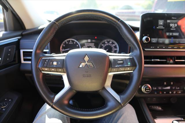 2022 Mitsubishi Outlander Unknown