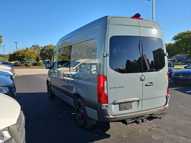 2026 Mercedes-Benz Sprinter Crew Van Standard Roof 4-Cyl Diesel
