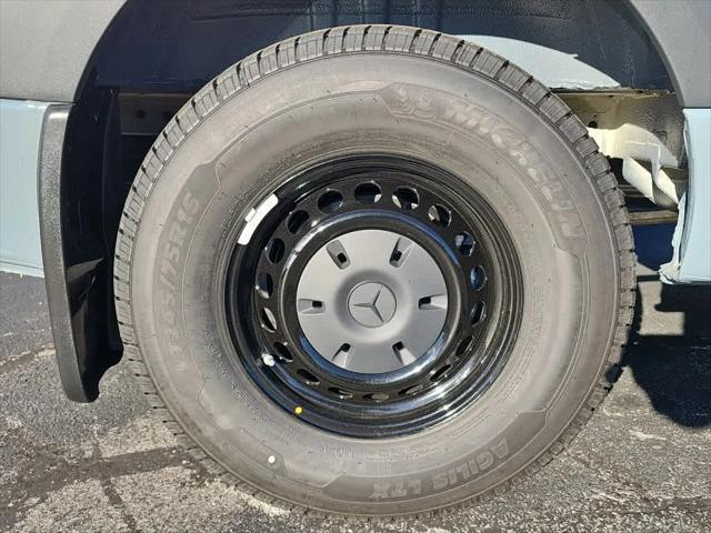 2026 Mercedes-Benz Sprinter Crew Van Standard Roof 4-Cyl Diesel