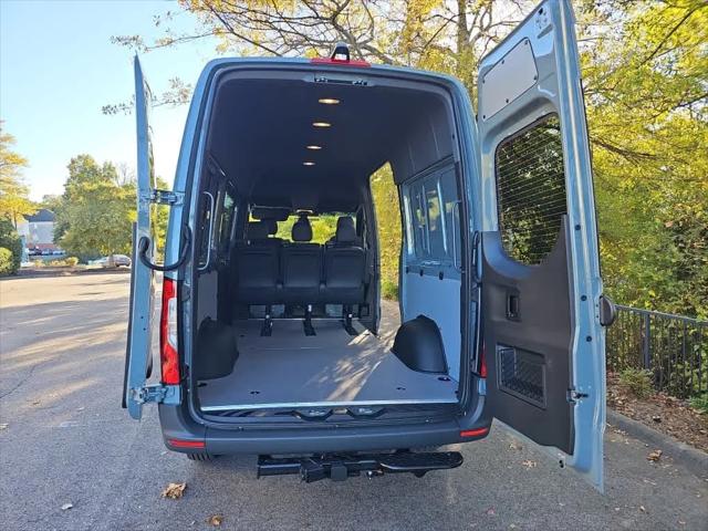2026 Mercedes-Benz Sprinter Crew Van Standard Roof 4-Cyl Diesel