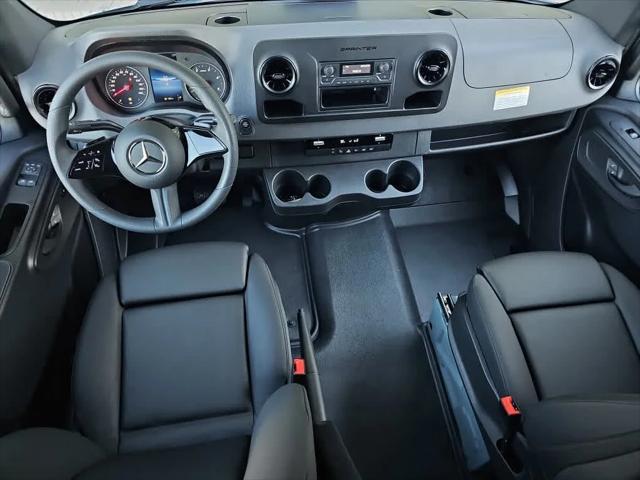 2026 Mercedes-Benz Sprinter Crew Van Standard Roof 4-Cyl Diesel