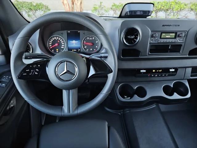 2026 Mercedes-Benz Sprinter Crew Van Standard Roof 4-Cyl Diesel