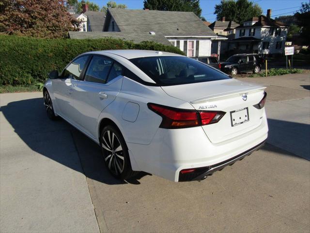 2021 Nissan Altima SR Intelligent AWD