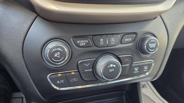 2017 Jeep Cherokee North