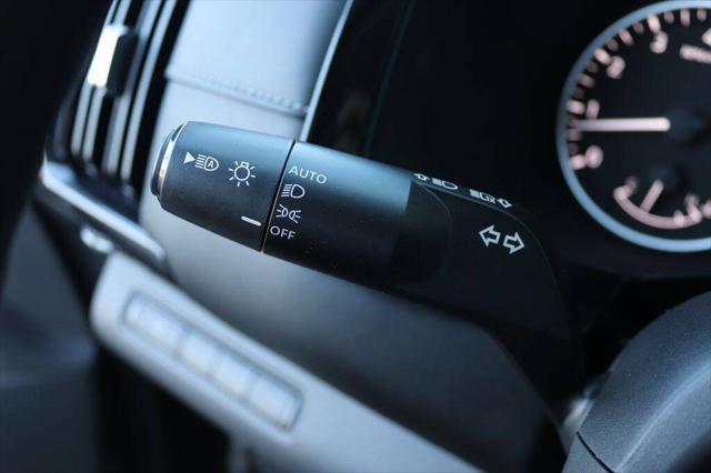 2022 Nissan Pathfinder S 4WD