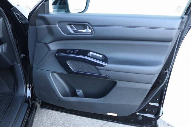 2022 Nissan Pathfinder S 4WD