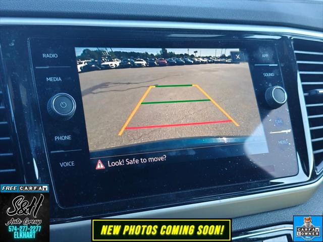 2023 Volkswagen Atlas Cross Sport 2.0T SE w/Technology