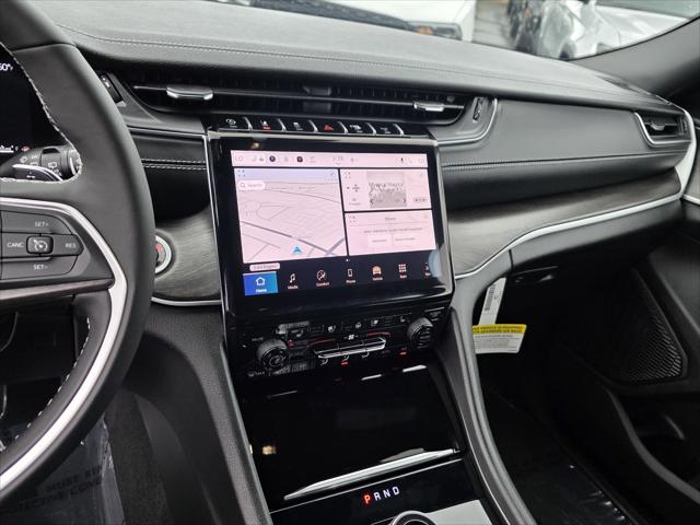 2025 Jeep Grand Cherokee Limited 4x2