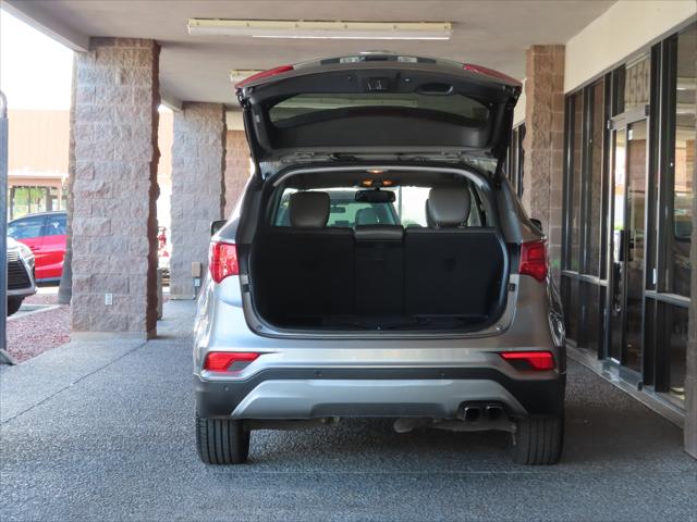 2017 Hyundai Santa Fe Sport 2.0T Ultimate
