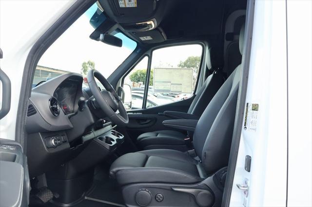 2026 Mercedes-Benz Sprinter Cargo Van High Roof 4-Cyl Diesel HO