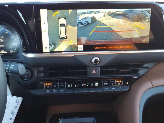 2025 Toyota Crown Signia Limited