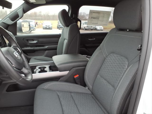 2026 Ram 1500 Express Crew Cab 4x4 5'7" Box