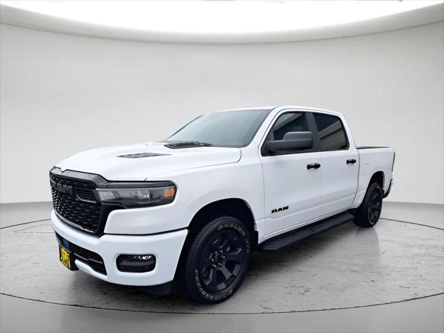 2026 RAM Ram 1500 RAM 1500 EXPRESS CREW CAB 4X4 57 BOX