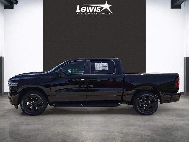 2026 Ram 1500 Express Crew Cab 4x4 5'7" Box