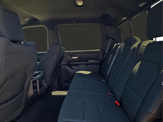 2026 Ram 1500 Express Crew Cab 4x4 5'7" Box