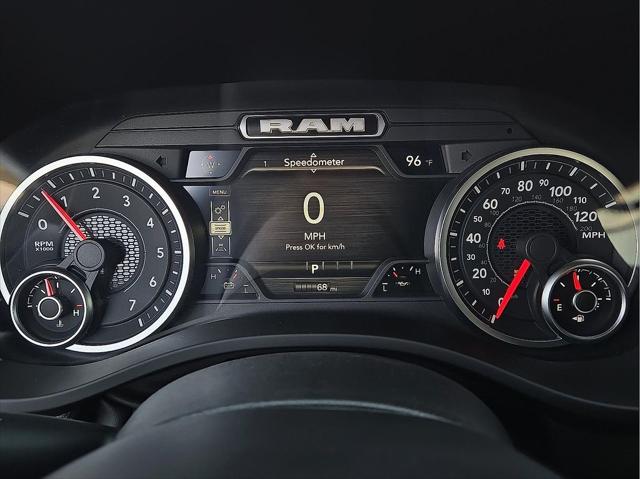 2026 Ram 1500 Express Crew Cab 4x4 57 Box