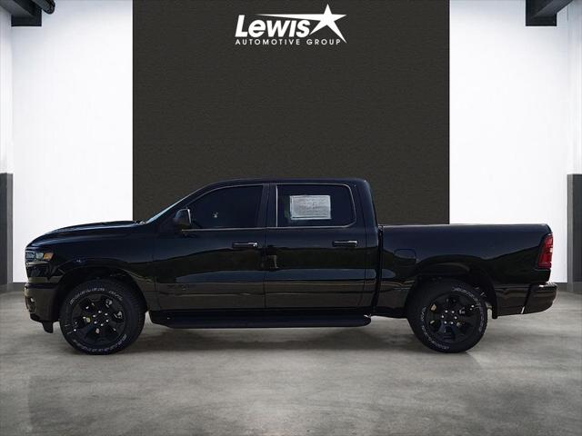 2026 RAM 1500 RAM 1500 EXPRESS CREW CAB 4X4 57 BOX