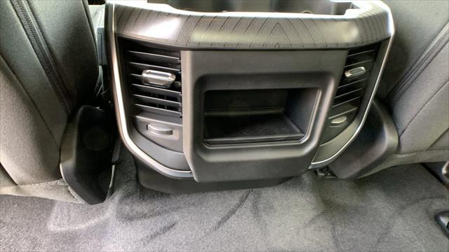2026 Ram 1500 Express Crew Cab 4x4 5'7" Box