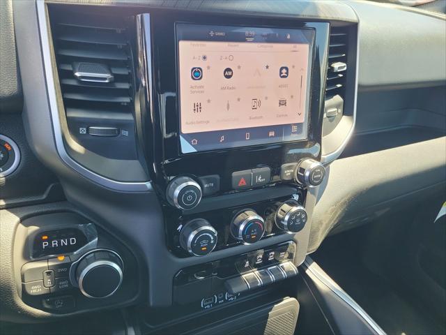 2026 Ram 1500 Express Crew Cab 4x4 5'7" Box