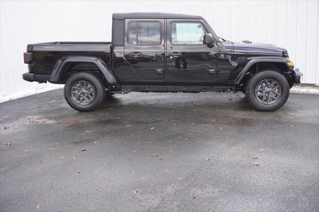 2026 Jeep Gladiator GLADIATOR SPORT S 4X4 2026 Jeep Gladiator GLADIATOR SPORT S 4X4