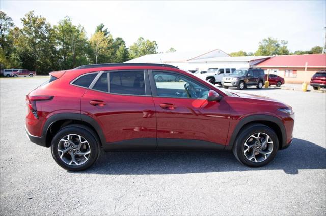 2024 Chevrolet Trax FWD LT