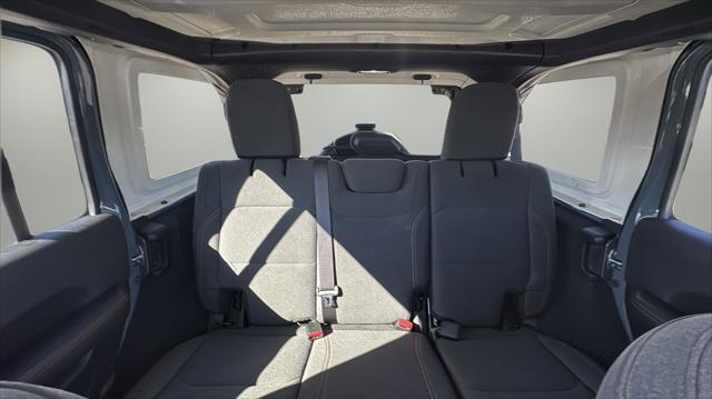 2024 Jeep Wrangler 4-Door Sahara 4x4