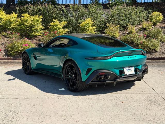 2025 Aston Martin Vantage Base