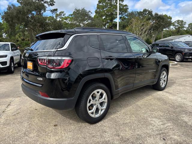 2024 Jeep Compass Latitude 4x4 2024 Jeep Compass Latitude 4x4