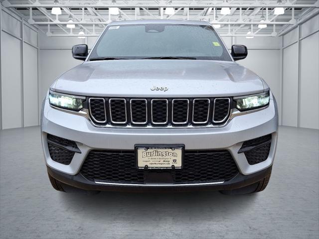2024 Jeep Grand Cherokee Laredo X 4x4