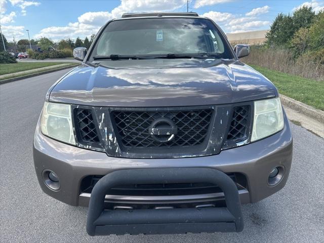 2008 Nissan Pathfinder SE