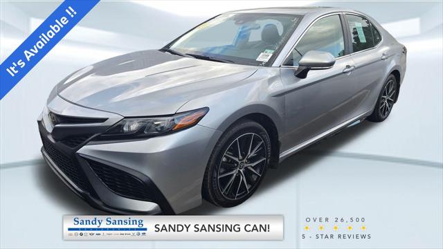2022 Toyota Camry SE