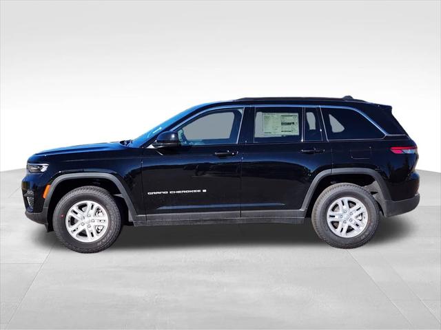 2025 Jeep Grand Cherokee GRAND CHEROKEE LAREDO 4X4 2025 Jeep Grand Cherokee GRAND CHEROKEE LAREDO 4X4