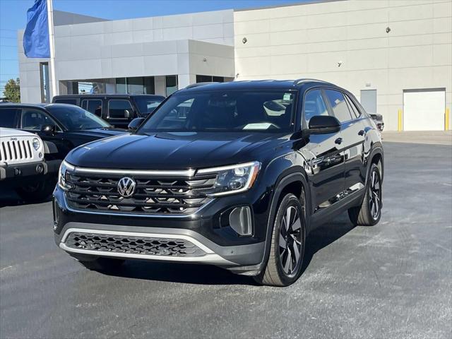 2024 Volkswagen Atlas Cross Sport 2.0T SE w/Technology