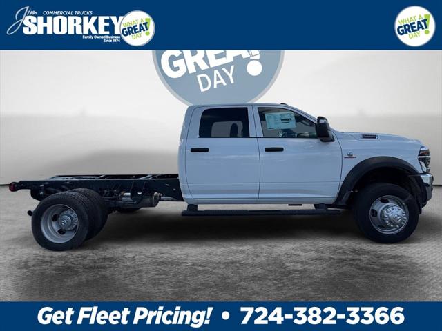 2026 RAM Ram 5500 Chassis Cab RAM 5500 TRADESMAN CHASSIS CREW CAB 4X4 60 CA