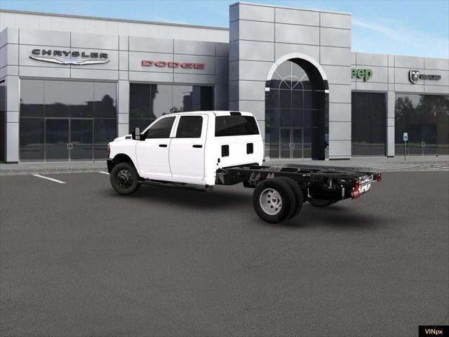 2026 RAM Ram 3500 Chassis Cab RAM 3500 TRADESMAN CREW CAB CHASSIS 4X4 60 CA