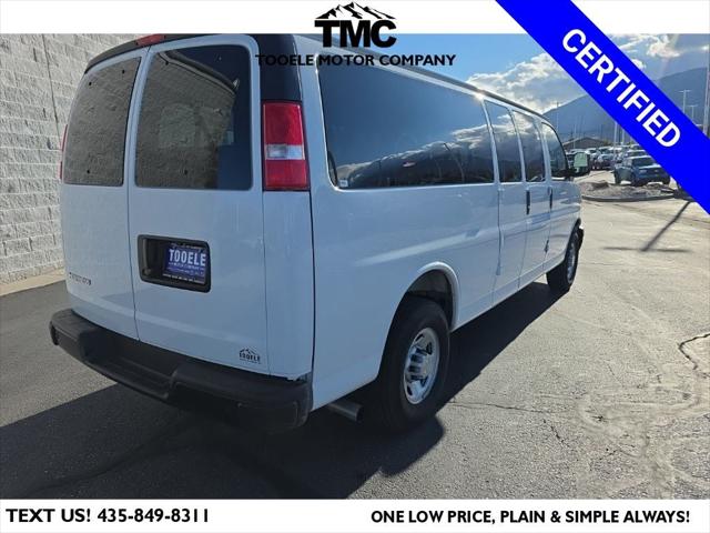 2025 Chevrolet Express Passenger RWD 3500 Extended Wheelbase LS