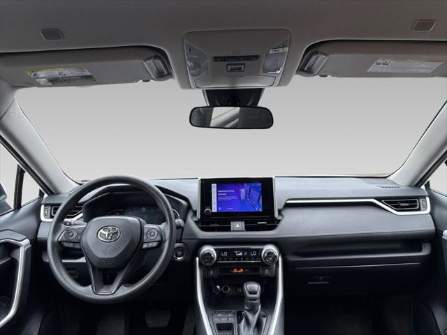 2024 Toyota RAV4 XLE 2024 Toyota RAV4 XLE