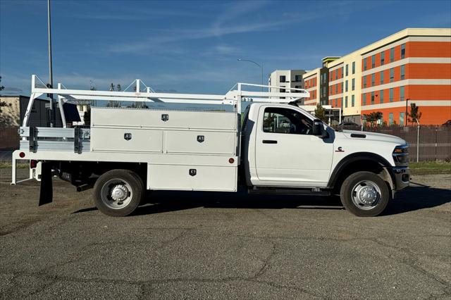 2026 RAM Ram 5500 Chassis Cab RAM 5500 TRADESMAN CHASSIS REGULAR CAB 4X4 84 CA