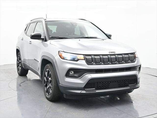 2022 Jeep Compass Altitude FWD