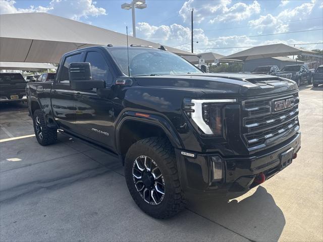 2024 GMC Sierra 2500HD 4WD Crew Cab Standard Bed AT4