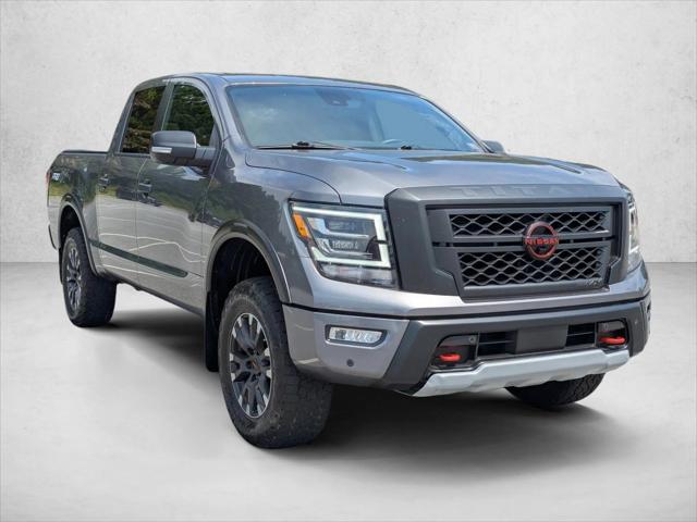2023 Nissan TITAN Crew Cab PRO-4X 4x4